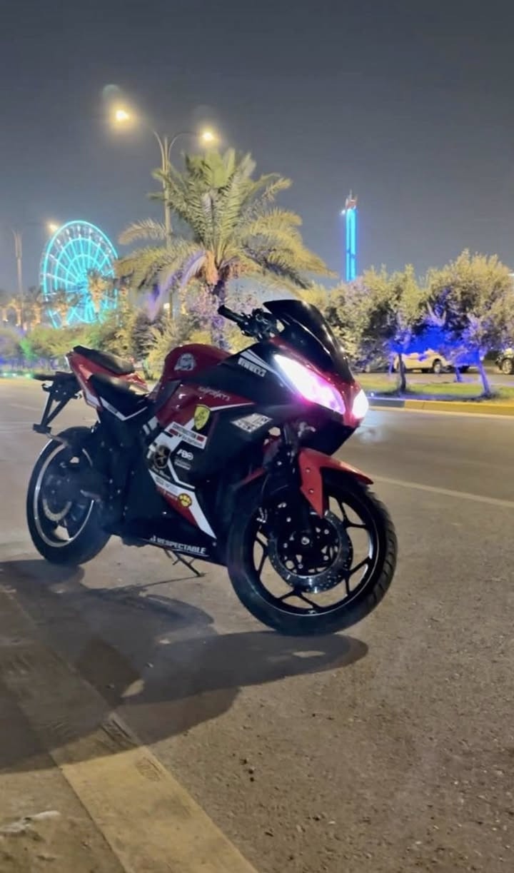 شلون الشباب
لعشاق البطح كاوسكي شحن 2024. 
ملف 3000 واط حقيقي 
سرعة 110 واكثر 
شاشة كيج سرعة وشاشة رقمية 
كير اوتو 3 نمر مع نمره الرجوع الى الخلف 
بطاريات مسطرة 38 امبير التينجن الاصلي وزن 10.5 جديدة توني شادها 
الدراجة حلوة بمعنى الكلمة بس الشراي يتواصل رجاءاً
السعر 2.250 مجال 
مكانها حي الخضراء 
***********
