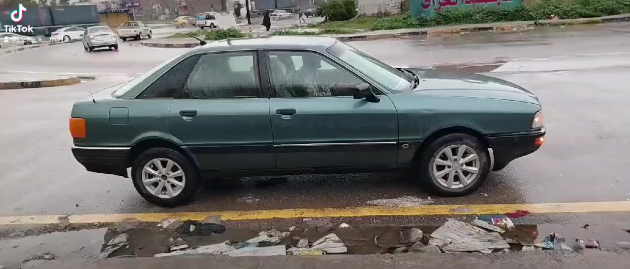 اودي موديل 1991 محرك 08 صبق جماليه بدون ضرر للاستفسار اتصل *********** /سعر 30$
