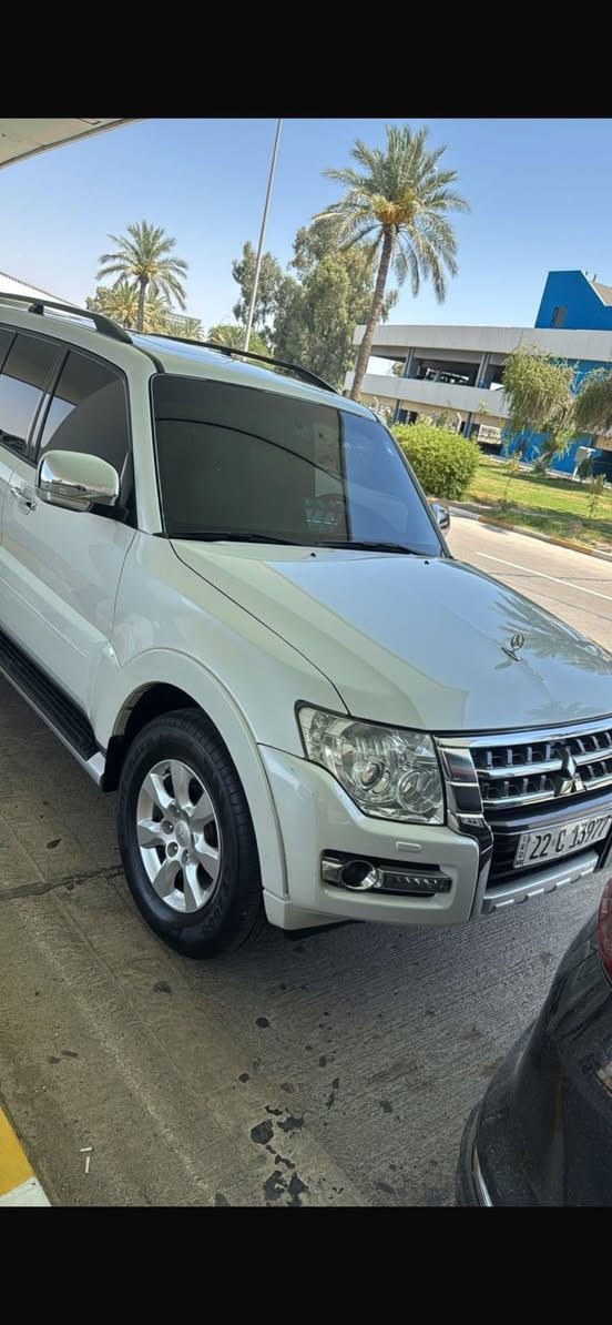 للبيع ‎
باجيرو حبتور 
موديل 2016 
خليجي مكفول كفاله عامة
معروفه مواصفات الحبتور فول 1/1 
فتحة
جلد 
دمام
محرك 3500
.
رقم اربيل باسم المالك تحويل مباشر 
هزه وسنويه جديده ورقم جديد  ، 
السيارة جاهزه من كلشي ونظافة 100% 
مكفوله كفاله عامة من كلشي 100% 

العنوان : بغداد  حي الجامعة او المطار 
.
رقم صاحب السيارة 
***********
