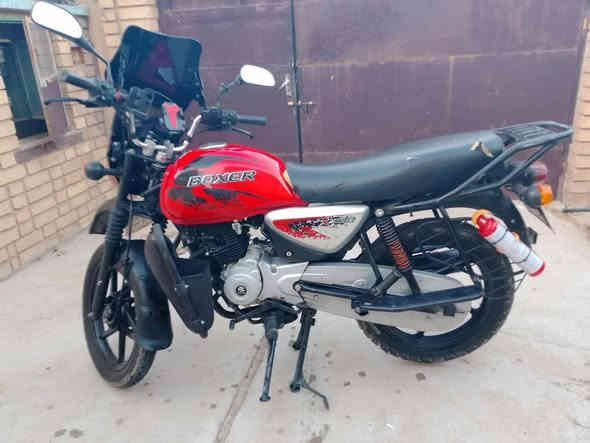 السلام عليكم 
دراجه بوكسر جبلي مديل 2023 رقم ( انكليزي بغداد ) سنويه بسمي تحويل ثاني يوم نظيفه حيل اخت الجديد السعر( مليونين و 600 ) وبيها مجال بسيط و للشراي يتصل على الرقم *********** نفس الرقم بي واتساب
