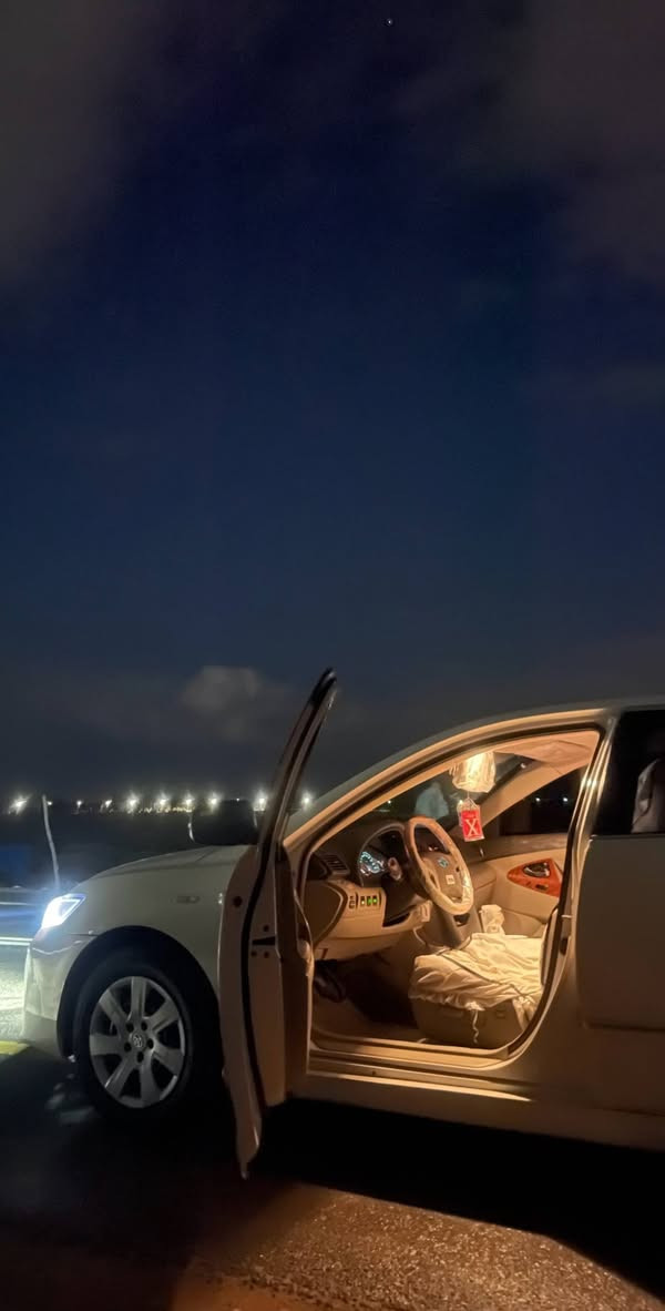 ألااميره للبيع 🇯🇵.  عندي ضرف واريد ابيع 
بسم الله. تيوتا كامري موديل ٨ محدثه ١١ فول مواصفات معروفه مواصفات الخليجي 
تبريد قطعتين ثلاجه 🥶 
تدفئه تخبل 
دشبول لافطر ولاجلغ شرط 
صدر امامي جديد 
تخم تاير جديد 
ويل حتى السبير ويل 
ادامه كامله من ناحيه مجاول نوزلات فيت بم افلون جديد ☢️
كير محرك بالكرتون شرط .  ناعمه تخبل 
غرفتها تخبل 🟫. 
شلعتها تشك الكاع. 
سياره بيها بنيد وجاملغ نفس لون شرط مبدل اثر طخه . 
سعر ١١٠ وبيها مجال للطيبين مكاني الانبار القائم ناحيه العبيدي ول يجي من بعيد كروته علينه وكل الهلاا 
ولما عاجبه سعر سوك كلشي بي. ان شاء الله ياخذ اغاتها. 
رقمي***********. 
وبالعافيه ؏ ياخذ هيج قطعه 🌚.  جوهره اليابان 🇯🇵 😉.  
ومن رخصت الادمن المحترم.
