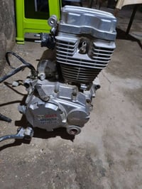 مكينة ٢٣ ودبلات ستوتة للبيع ابيع عاطل سعر ١٢٥ وبيهن مجال رقمي 07773470...