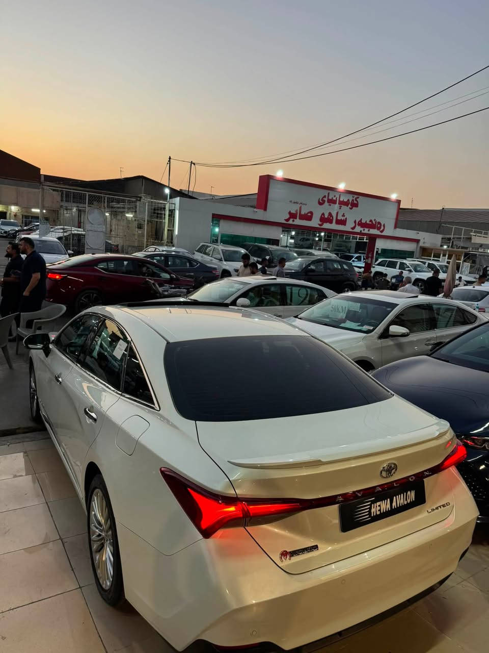 2021 Avalon
للبیع مکان سیارە اربیل ماشیە فقط 75کم کفالە عامە جدید 
*********** whats App 
355$
