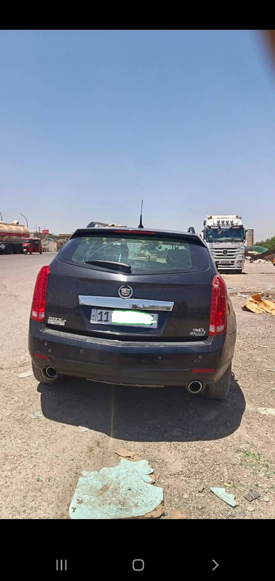 كاديلاك srx موديل 2013 خليجي
سقف بانوراما مع فتحة ثلاث حركات 
كراسي كهرباء جلد 
تشغيل بصمة 
نظام صوتي أصلي Bose مع   +  Sub-Hoover  
شاشة كبيره
قاصة سريه 
جنط مقاس 20 انش 
محرك V6 سعة 3.6 لتر، بقوة 308 أحصنة قوي جداً مثبت سرعة 
تحكم ستيرن 
حساس ضغط الهواء في الاطارات
نظام  ABS,ESP
شاشة لمعرفة جميع اعطال السيارة وكمية استهلاك الوقود 
والكثير من المواصفات لم تذكر 
محرك  بلادي 
السياره حادثه الجاملق الأيمن ومعمر موضح بالصور  
السعر 90   ((مكلف بالنشر ))
الهاتف *********** موجود واتساب .
