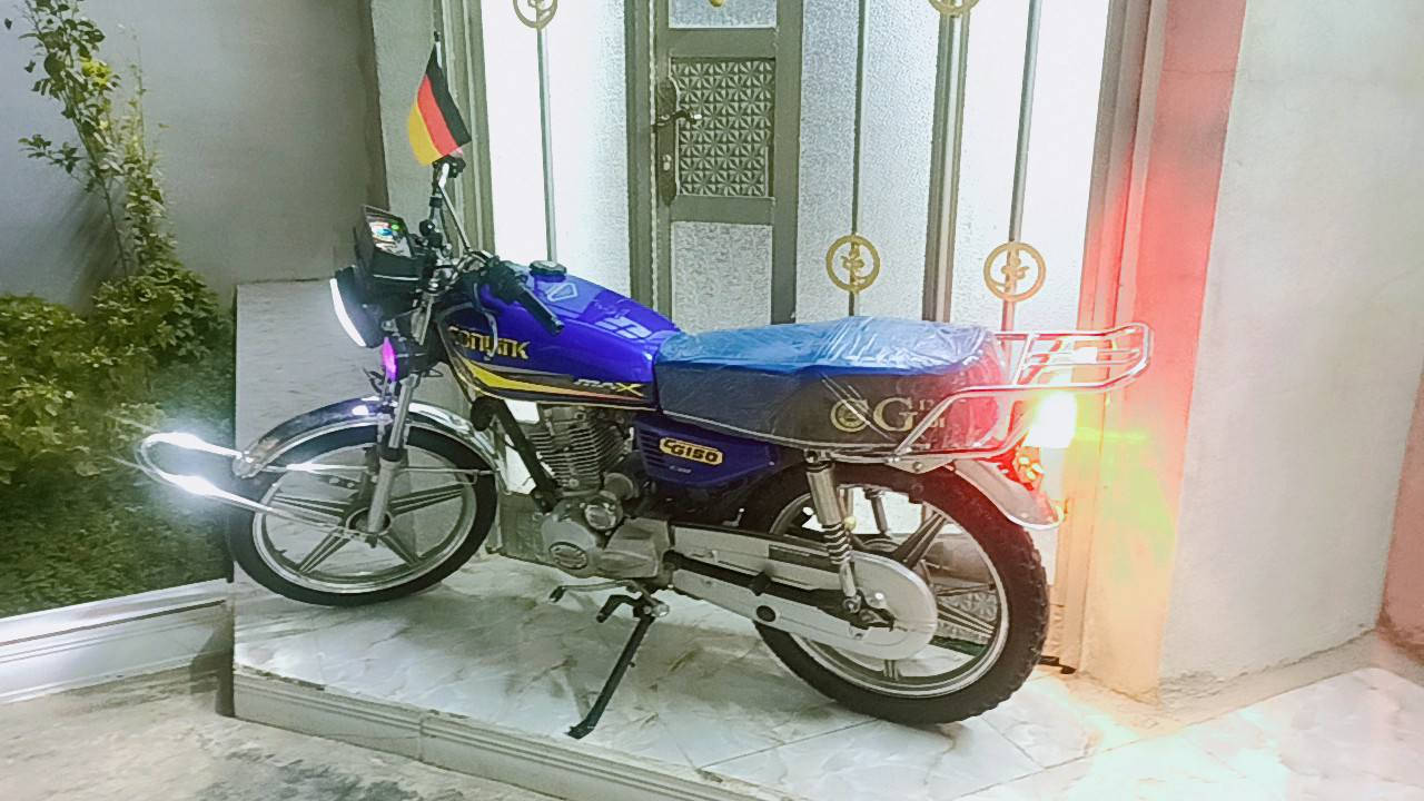 السلام عليكم ماطور خمسة كير موديل 2021 محرك مامفتوح كبس منفيس أوراق كامل كهربائيات كلها شغال سلف لايت اشاير باتري جديد ماطور نضيف مابي أي عيب سعر 380 مكاني كركوك ***********
