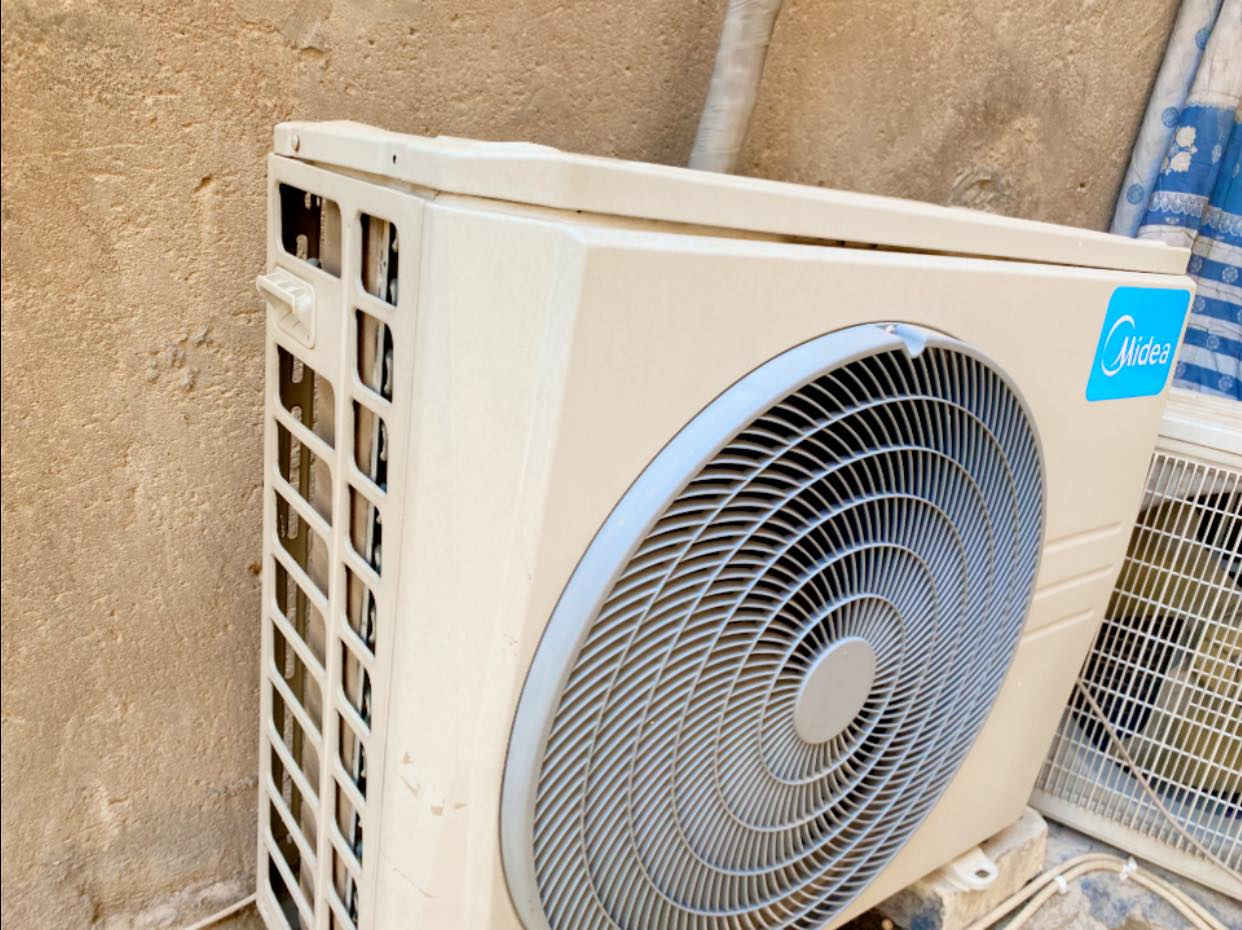 سبلت 2 طن ميديا باب اول نظيف كلش لا مصلح ولا مفتوح البروده مالته ثلج ماشاء الله
 375 
بغداد مكاني


**إذا كنت صاحب هذا الإعلان وتريد حذفه لأي سبب، رجاءا أرسل رسالة إلى الدعم الفني**