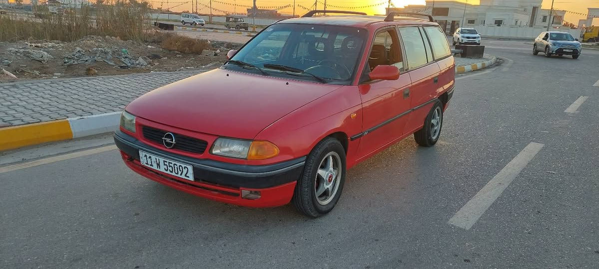 استرا ٩٦ محرك ٢٠٠٠ كير وتماتيك  بسمي مكفول وارد ياباني السعر ٤٨ بيه مجال ***********
