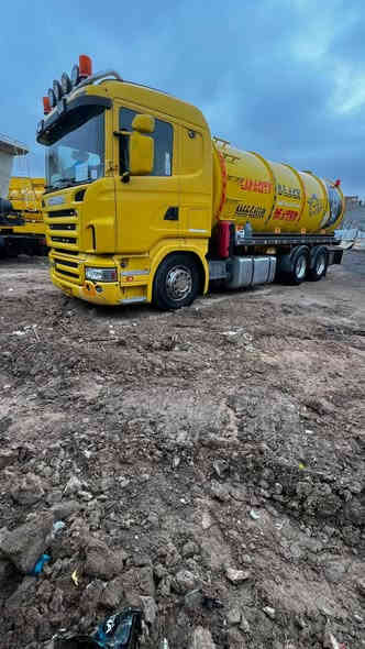 سلام عليكم 
سكانيا حوضية 2007تانكي جديد 22طن مضخة سحب ودفع كير عادي 3/3مكينة 420 شراي يتصل ***********
