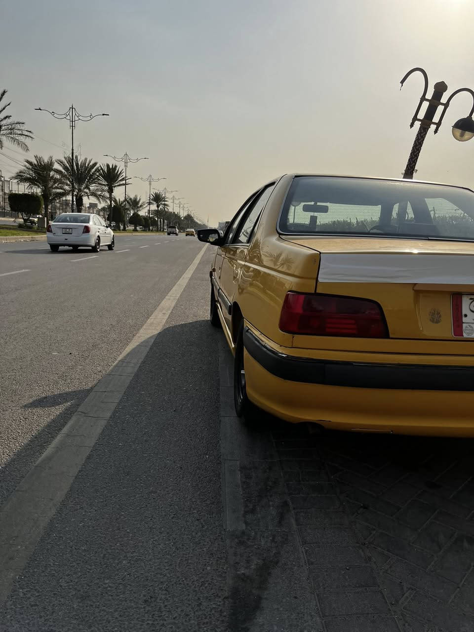 السلام عليكم بيجو بارص 16بيهة  جاملغ ايمن السياره خير من الله تبريدهة عوزه غاز مكان بغداد المعامل *********** عارضهة بـ 43 بيهة مجال
