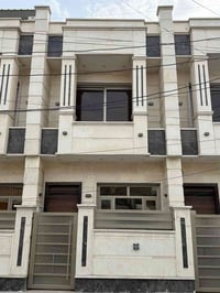 ،   بيت طابقين للإيجار بسعر مناسب في السيدية شارع النخل  غرفتين و2 حما...