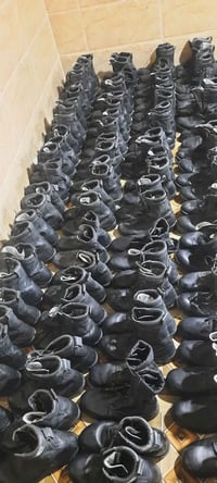 بساطيل اسود • جلد طبيعي • مقاسات ٤٠-٤٨