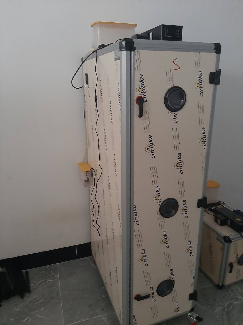 متاح فقاسات جيموكا  جديد بل باكيت ومستعمل قليل من 30 بيضه إلى 4800 بيضه و متاح فقاسه برنسي 180 بيضه ومتاح جميع مستلزمات  فقاسات جيموكا   نسبه تفقيس ٩٩% صناعه شركة جيموكا التركيه وغنيات عن التعريف عن تعريف
اخوان الي يريد يتصل 
رقم الهاتف 
***********
         و
***********
المكان صلاح الدين
