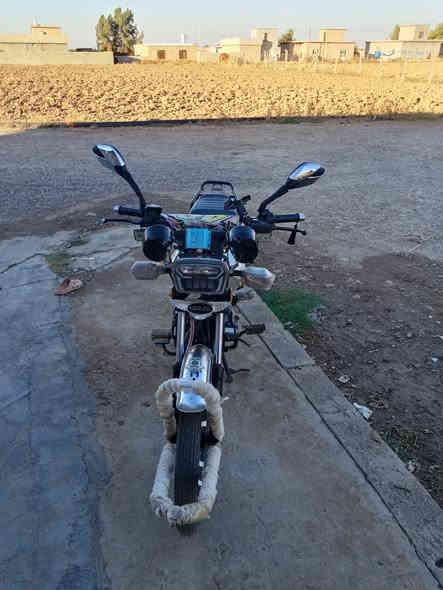 سلام عليكم اللبيع سيفان ضاقطه وزنجيل  محرك شرط الماطور كله شرط بعده زيرو ماشي 3الف اللون مميز 🩶 مكاني تكريت  الستفسار ***********السعر 950وبي مجال ملحضه 870مابيع
