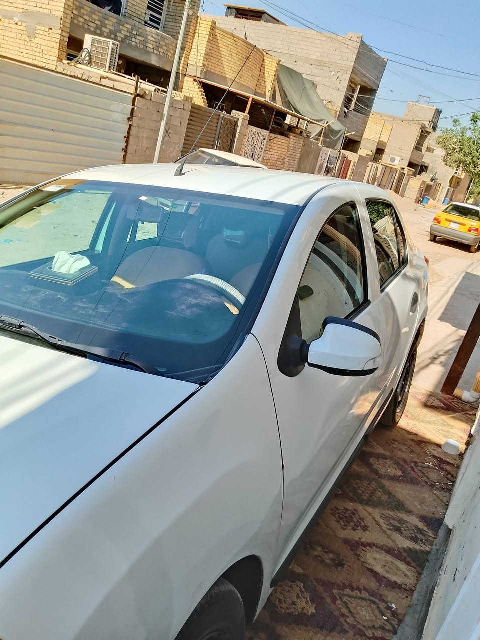 رينو سمبل  2019
رقم بغداد تحويل مباشر مشروع وطني 

سنوية منتهي قبل شهرين 

تبريد ثلج

كير اوتو

بيها صبغ 3 قطع

مكان السيارة بغداد 

السعر  68ورقة وبيها مجال

الشراي يتصل

***********
