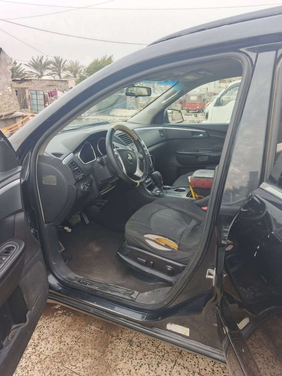 سيارة ترافيرس ٢٠٠٩ خليجي رقم اربيل بيهه ثلاثة قطع صبغ والباقي مكفول بدون حادث قوي سيارة كير محرك حداديه كهرباىيات شغاله سبعه راكب السعر ٧٠ وبيه مجال او مراوس اتصال ***********
