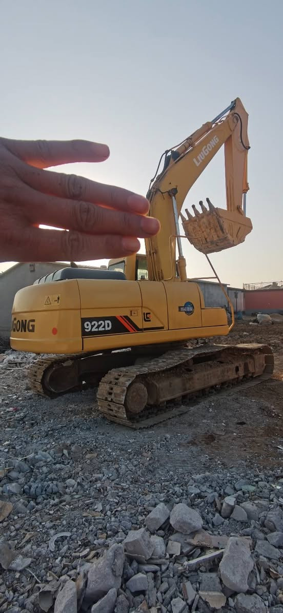 For sale: Liugong 922D, Cummins engine, Kawasaki hydraulic system from Japan.


**إذا كنت صاحب هذا الإعلان وتريد حذفه لأي سبب، رجاءا أرسل رسالة إلى الدعم الفني**