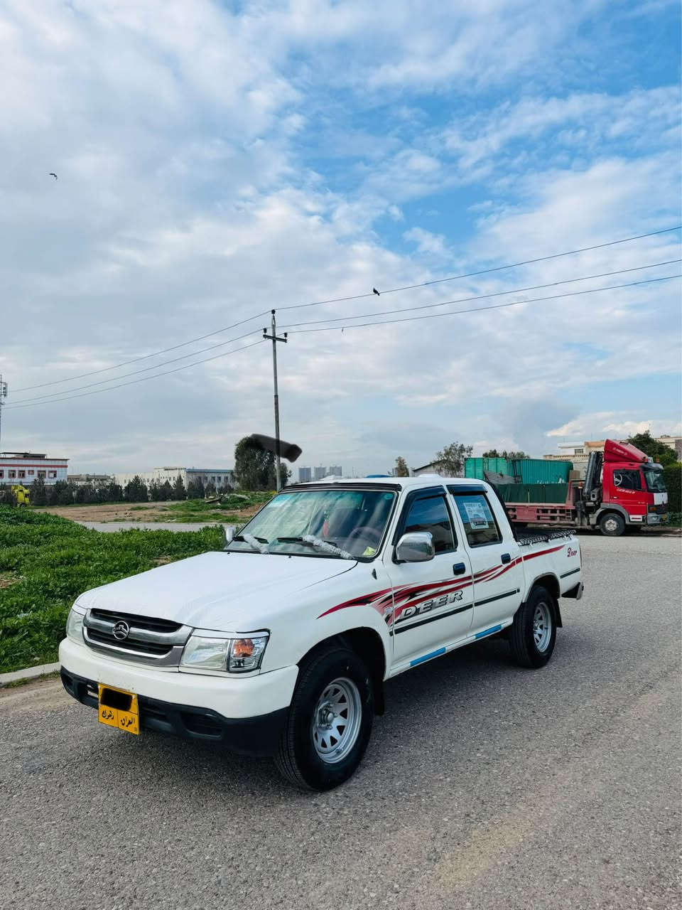 شوێن هەولێر 
رەقەم تەلەفۆن (***********)
دێر مۆدیل ٢٠٠٦ بی سبوغ بی لیدان ناو سوور تەبرید پاوەر بۆدی قولاب گێر و مەکینە و ئاکسل و شانسی هەمووی بەشەرت بەناو کردن و غەرامە بەشەرت نرخ ٥٢ وەرەقە و مەجال أربيل, العراق
