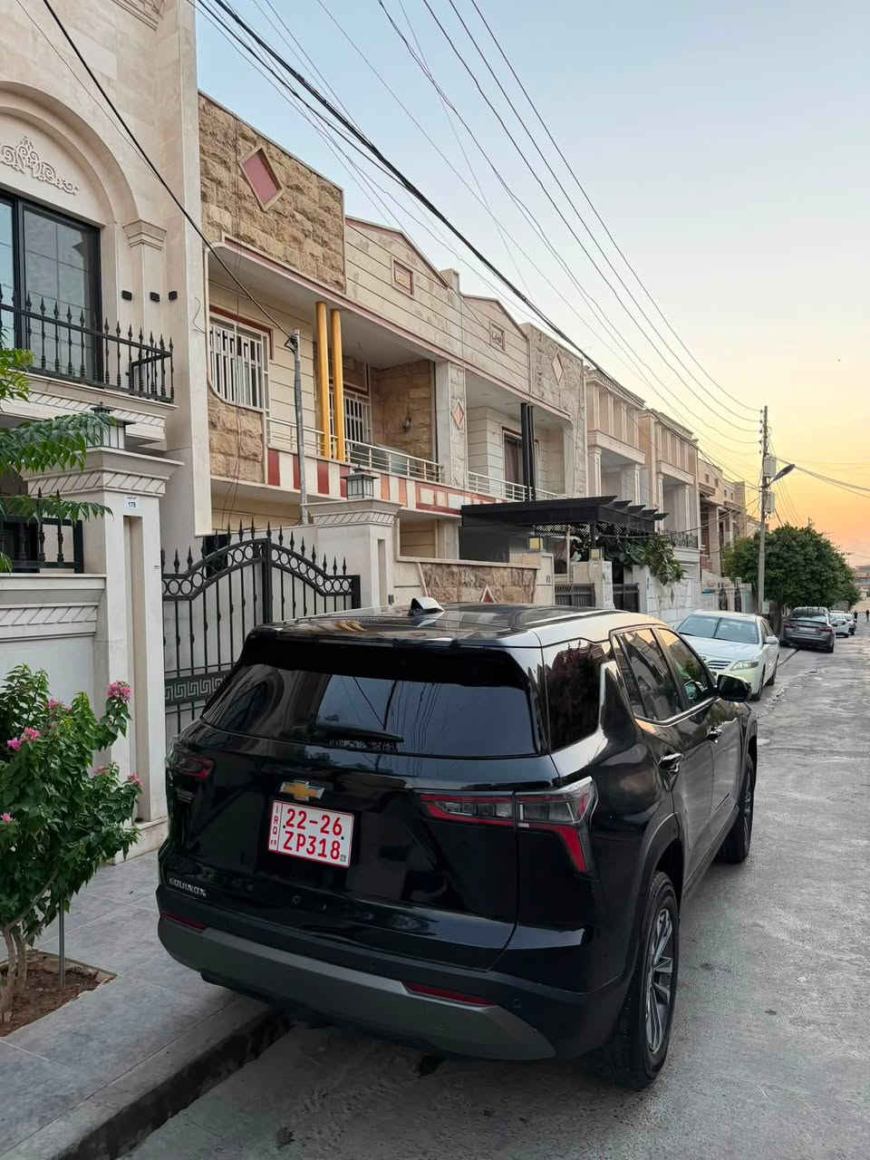 ايكونيكس 2025 شكل حديث أخت صفر
سعر 135
***********
***********
ماشية 4 الف فقطط دولار مصروف مابي 4 قطع و ربع قماره بيهه صبغ بدون نقطه داخلي بدون ايرباك فقط برده بجم و خلفي كبس اعلي فئة فول فول عدا فتحة شكل حديث آخر إصدار امامي و خلفي كامل عدسه و زينون و ليد و رادار امامي وخلفي و جانبي گير بالستيرن اتو دشبول كامل شاشه ديجيتال متصل كبير  كشنات جلد و تدفئة و بارد بريك بصمة اتو هولد و اتو ستوب و توقف ذاتي و قياده ذاتية و مانع تصادم و نظام اقتصادي و جميع انظومات القياده بصمة و تشغيل عند بعد ستيرن كامل تحكم و شفتات بالستيرن محرك 4 سلندر بعد  و تحديد مسار و حساسات و بعد بيهه هوايه مواصفات ماذكرتها سياره رقم كاتي مؤقت تترقم شمالي فقط مكانها أربيل

