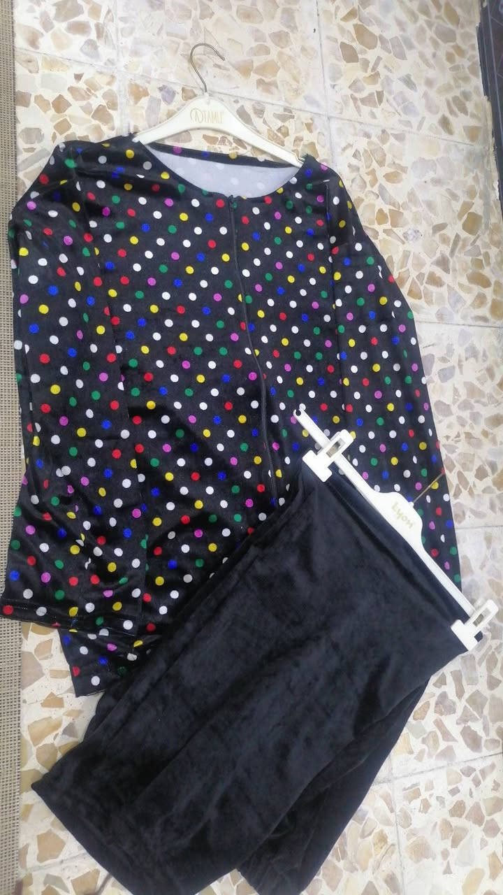 اسعار مناسبه
كل قطعة مكتوب السعر والقياس عالصورة


**إذا كنت صاحب هذا الإعلان وتريد حذفه لأي سبب، رجاءا أرسل رسالة إلى الدعم الفني**