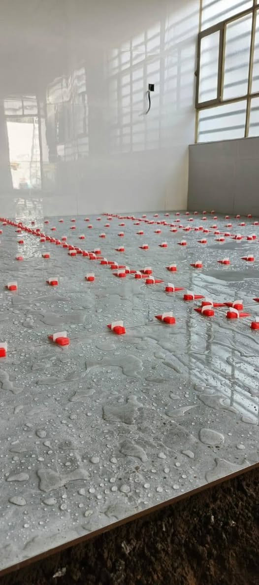 السلام عليكم 
خلفه مرمر بورسلين سيراميك بايات بأشراف هندسي متفرغ حاليٱ للتواصل خاص او على الرقم ***********
مرتضى كشكول
