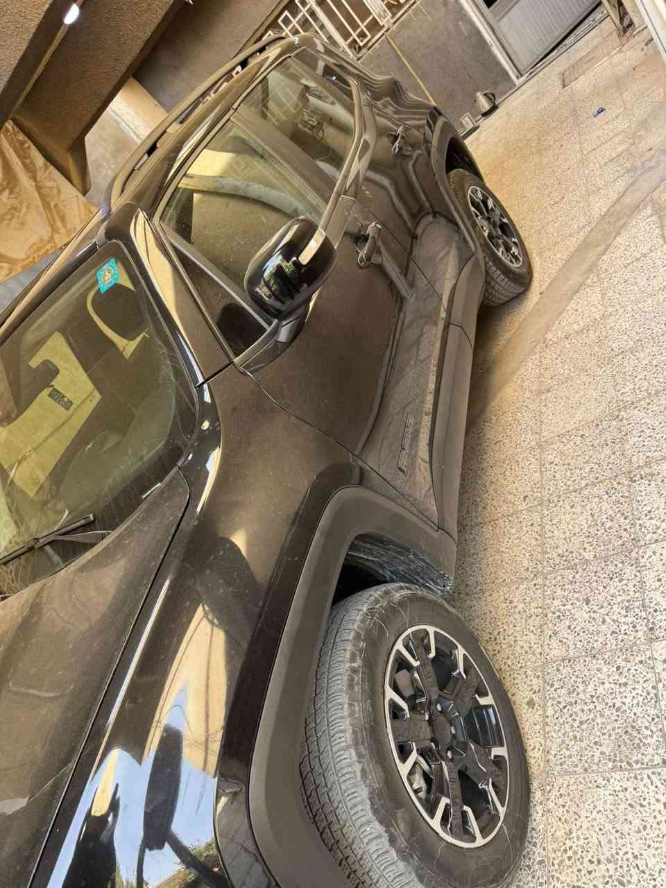 سلام عليكم 
جيب رينجيد 2023
الوارد امريكي 
ماشيه 7الف كيلو
حادث جاملغ و بنيد  مبدل نفس لون سياره بدون صبغ بعدها بحاله وكاله جديده بدون شواصي بدون لغد  ايرابك مصلح 
سياره بأسمي تحويل ثاني يوم 
هـ***********
