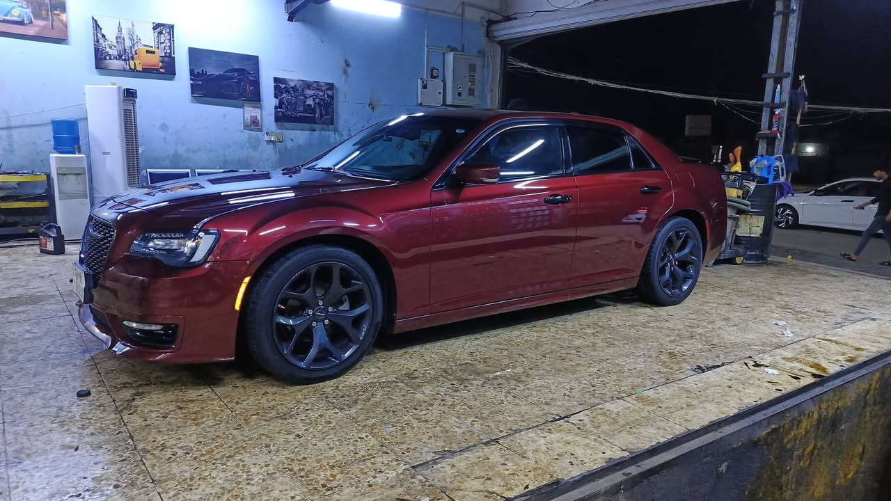 السلام عليكم اخوان أوباما موديل 22 كفاله عامه رقم اربيل الجديد سياره جديدة بمعنى  الكلمه فول مواصفات عده البنورامه حساس امامي خلفي رادار جانبي نقطه عميه شاشه كار بلي تحديد مسار كراسي حار بارد كامره تسجيل حوادث اناره لد داخلي السياره مناقصه برغي متتواجد عل الفيس اتصل أو بيك خير ودلل مكان السياره كربلاء المقدسة رقم الهاتف ***********
