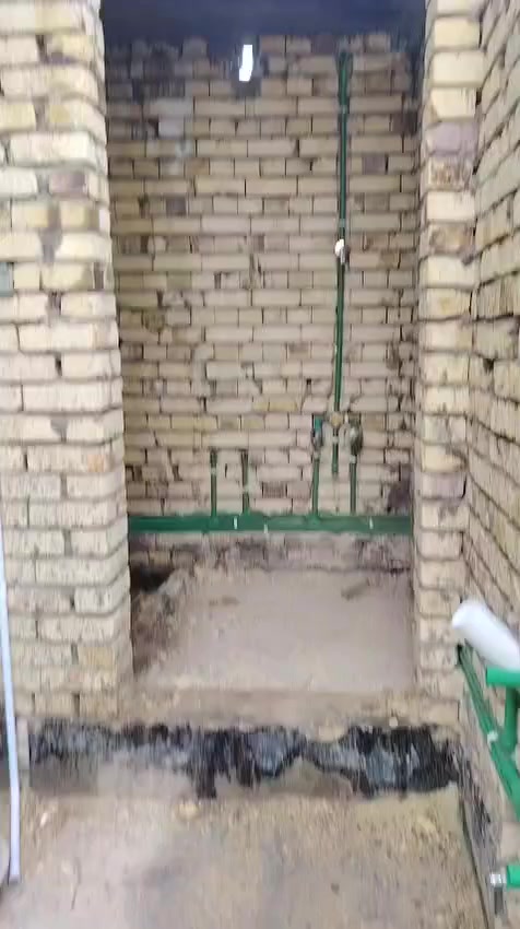 للبيع في مجمع سورى على طريق قريه الشناجيل وكما موضح بلمنشور 
الاتصال على الرقم ***********
