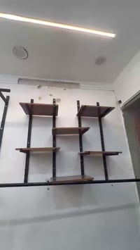 للبيع غراض محل مستعمل قليل تعلاك استندات ميز رفوف التواصل 07741160240