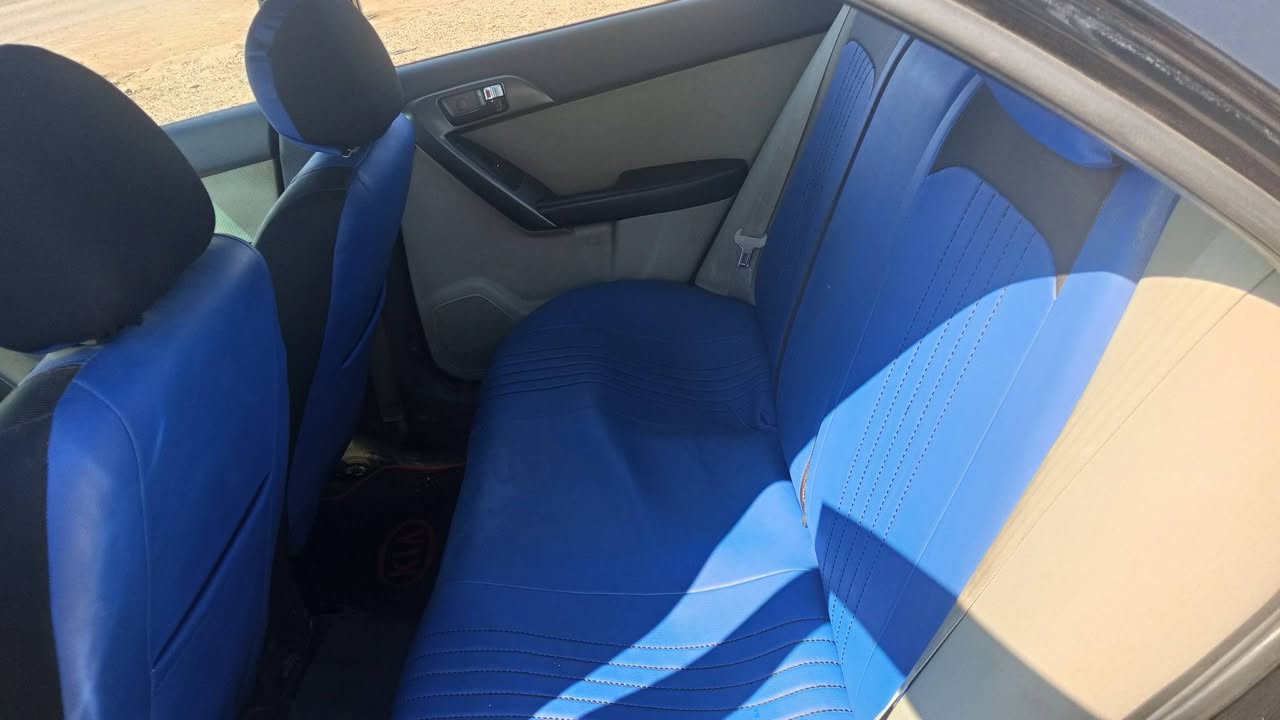 سيراتو موديل 2010 رقم اربيل دولي صاحبه بل ديره شرط التحويل كير محرك شرط السيارة فول موصفات عده البصمه
صدر جديد تخم جديد ضرر قطعه واحده فقط و السانور بل منشور السعر  95 وبيه مجال 
العنوان موصل كيارة 
اتصل وادلل 
***********
