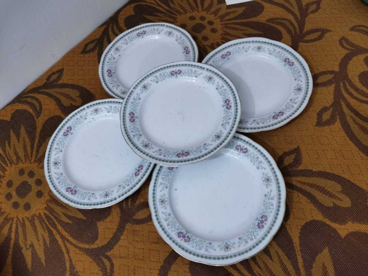 للبيع تخفيضات سعر القطعه الف الاستفسار خاص يوجد توصيل


**إذا كنت صاحب هذا الإعلان وتريد حذفه لأي سبب، رجاءا أرسل رسالة إلى الدعم الفني**