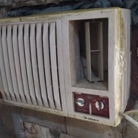 مكيف • شغال • بيع مستعجل