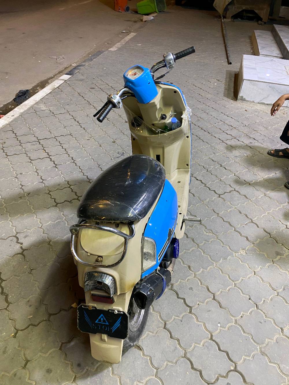 دراجه للبيع بوليس مجفته فقط كهربائيات شغاله كله سلف رايده 575 وبيه مجال مكاني بصره حي الحسين واتساب ***********