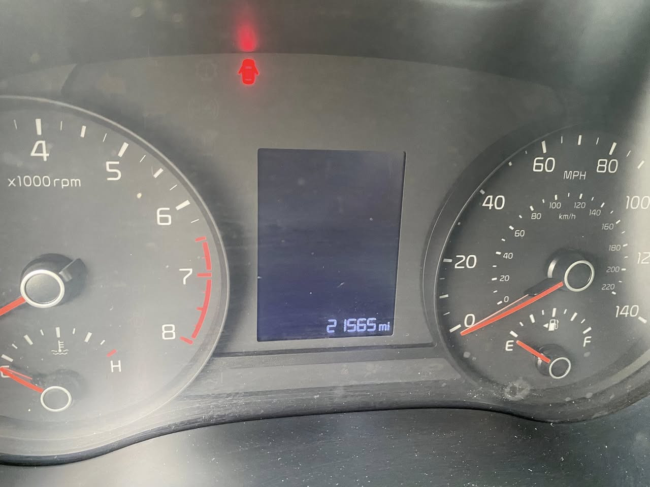 السلام عليكم
كيا ريو موديل 2023 
وارد امريكي حادثها بابتين بدون دواخل 
مكينه ١٦٠٠ دوش ماشيه ٢٠ الف 
مكانها بغداد السيديه 
سعر 125$
رقم الاتصال 
***********
