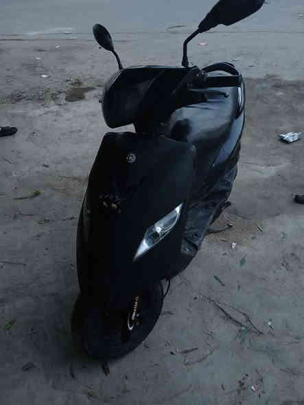 السلام عليكم
دراجه ثعلب 140 دراجه خير من الله نكره سلف كهربائيات كله شغال هورن كلشي شغال كفرات اخو الجديد صالنصه رياضي لايت زنون بومه عالي ناصي فقط الدراجه مجفته السعر 450 وبيها مجال قليل المكان بغداد
رقم الهاتف*********** متواجد فقط واتساب
