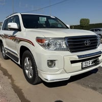 للبيع لاندكروزر 2010 فول مواصفات GXR محدث 2015 داخل والخارج محرك 6 سلن...