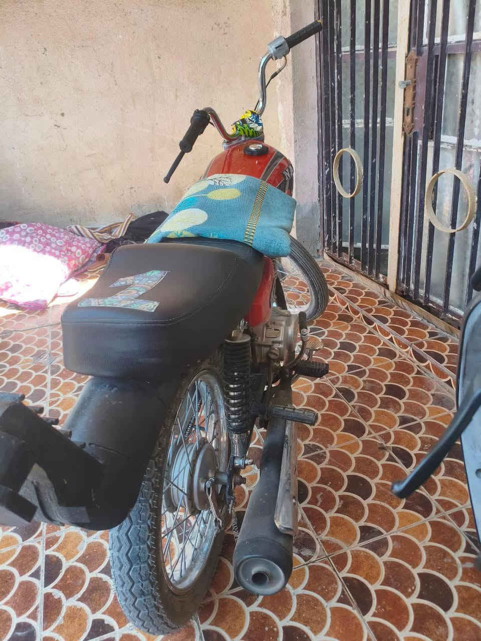 مراوس بحربيه نضيفه كون اوراق
والدراجه  الي بلصوره نامه شلامجه اوراق أصولي نضيفه


**إذا كنت صاحب هذا الإعلان وتريد حذفه لأي سبب، رجاءا أرسل رسالة إلى الدعم الفني**