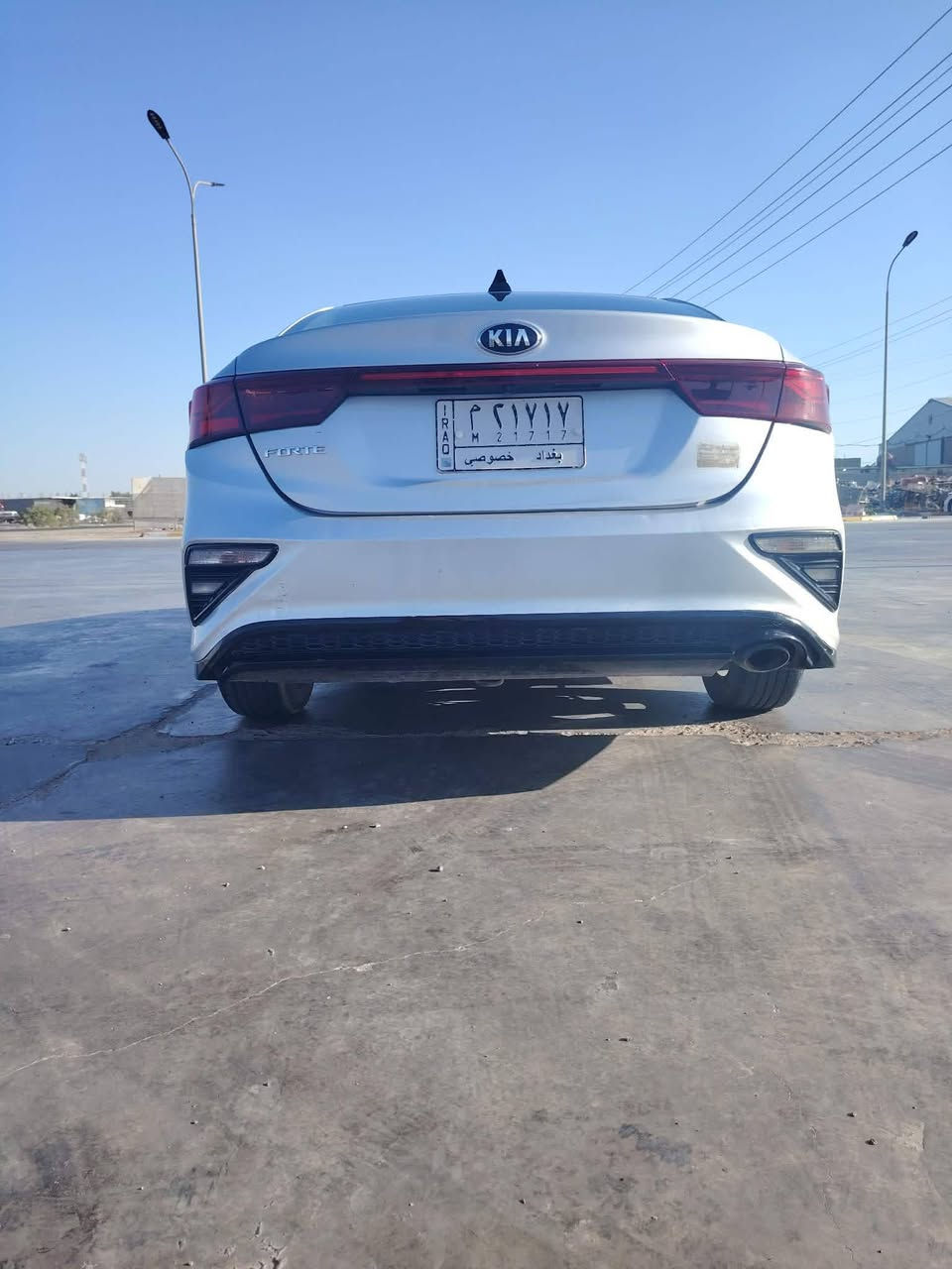 #مكلف بالنشر 
#كيا فورتي موديل ٢٠٢٠ وارد أمريكي محرك ٢٠٠٠ رقم بغداد . 
السياره مواصفات عاديه وماشيه ١٠٠ الف ميل. 
حادثها جاملغ  وبنيد (الجاملق تبديل و البنيد صبغ) والباقي مكفول وصور الحادث بالمنشور. 
جاهزه ربع دينار ما تصرف عليها و كلشي بيها على البلاد 
#السعر ١٢٧ ورقه وبيها مجال 

#للاستفسار الاتصال عل الرقم ***********

