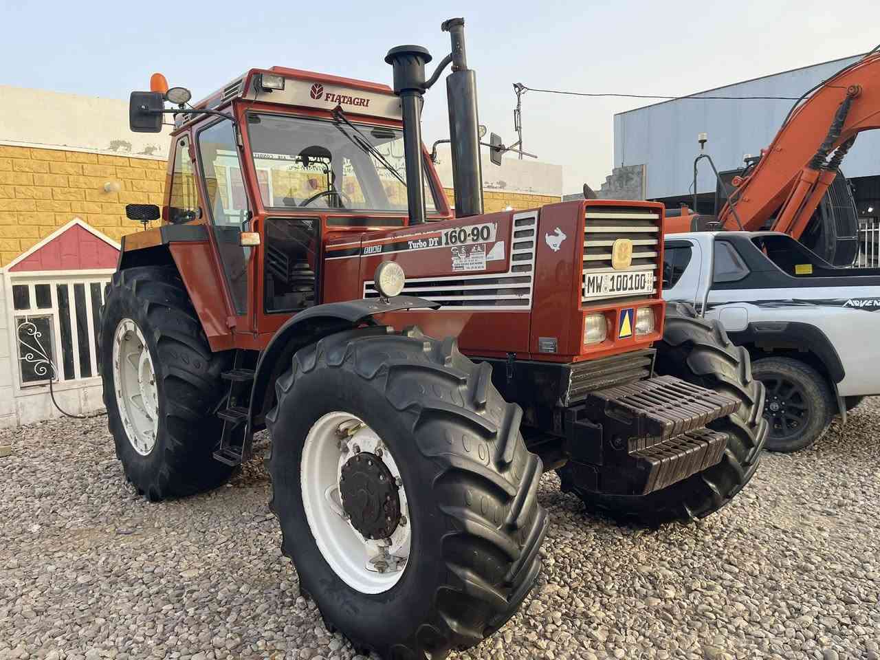 للبيع. 160 فول عادي المكينه برغي مامفتوح بيه وضع شركه /***********

