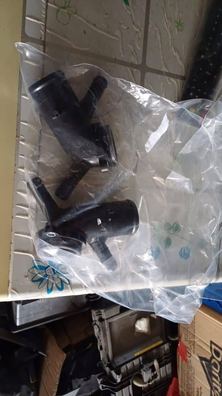 يتوفر لدينا تقسيم ماء التبريد اصلي 
جيب كومباس  2024-2026
يوجد خدمه توصيل بغداد والمحافظات 
العنوان.. بغداد ..شارع فلسطين 
تلفون.. *********** يوجد واتساب
