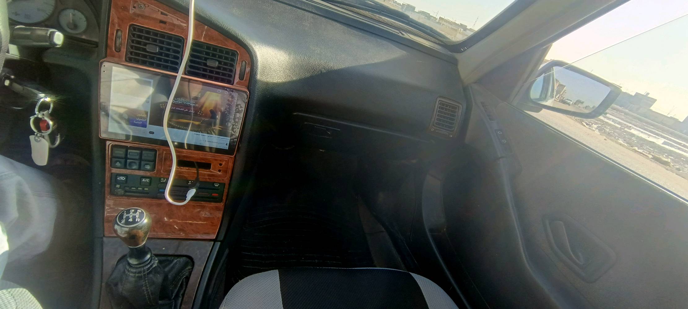 بيجو بارس مديل 15 للبيع 
65 وبيها مجال
عنواني البصرة الجمهورية 