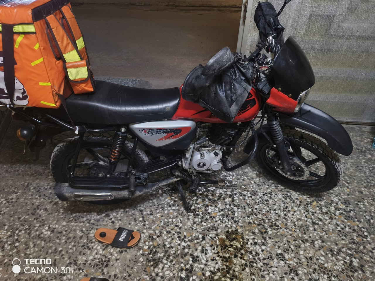 بوكسر موديل 23
الدراجة نضيفة وماناقصها شي 

مرقم كامل لوحات 

تحويل موجود 

السعر 2200 وبيها مجال
مكاني بغداد السيدية


**إذا كنت صاحب هذا الإعلان وتريد حذفه لأي سبب، رجاءا أرسل رسالة إلى الدعم الفني**