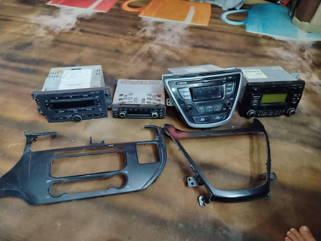 سلام عليكم شباب
مسجلات 
كيه ريو 2015 
الانتره 2014 
افيو 2011
بلوجكتر كورلا 
قاعده فيت بم  كيه ريو 
قيم باليرضه بي الله
***********
