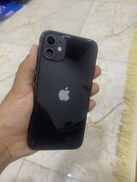 آيفون 11 • ١٢٨ • بطارية ٦٨