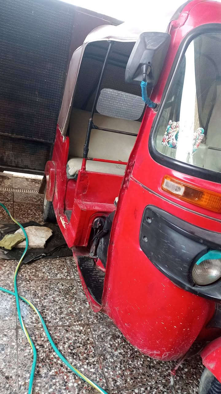 سلام عليكم تكتك للبيع مديل 17 مكينه خير من الله وكشر كدامك اوراق المصطفى ***********
