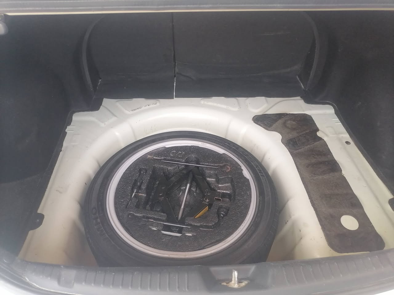 عادة النشر بسبب الوعود الاغير صادقة.
السلام عليكم ورحمة الله وبركاته.
كية سيراتو 2013 كفالة عامة من صبغ فول مواصفات ماعدا البصمة فتحة شفتات بالستيرن الداخل لون واحد الأسود المرغوب المري شفط أشاير بالمري محرك كير ممفتوح صدر أمامي وخلفي جديد تيارات وسط نص عمر كهربائيات كلهة شغال السيارة جديدة خيرمن الله ماشية 149حقيقي سيارة مال جناي وعلى ايدة وحدة السعر 118 وبيهة مجال بسيط مكان السيارة ديالى بلدروز رقم الهاتف ***********
رقم السيارة سليمانية باسمي
السنوية لحد 2028
