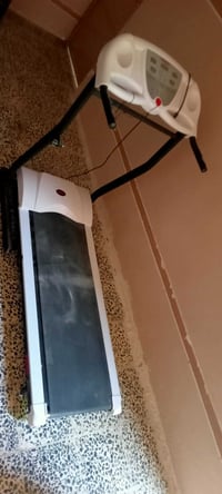 جهاز ركض • سير كهربائي • جهاز رياضي • ركض مستعمل • مشاية كهربائية • جه...