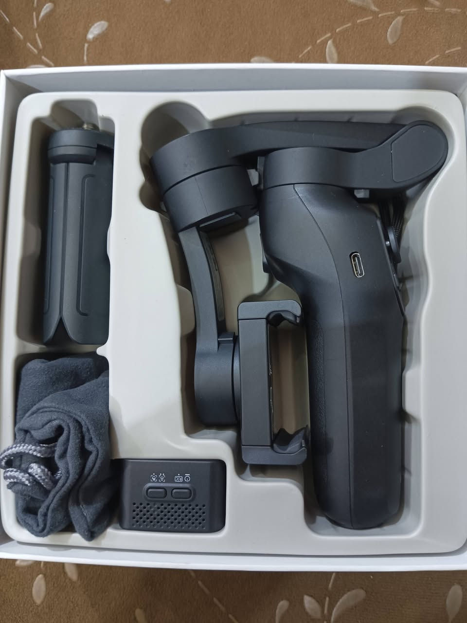السلام عليكم 
ازمو تصوير L7C   PRO   RGB-AL TRACKING

جديد غير مستخدم وشرط الفحص 
السعر 75 الف شامل التوصيل


**إذا كنت صاحب هذا الإعلان وتريد حذفه لأي سبب، رجاءا أرسل رسالة إلى الدعم الفني**