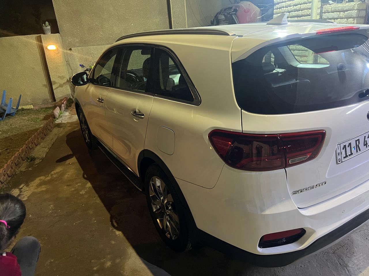 سورنتو 2020 خليجية سياره كفاله عامه ما عده بارد صغير سياره حلوه وجديد ماشيه ٦٢ ألف فقط سعر 243  وبيه مجال مكان بغداد ***********
