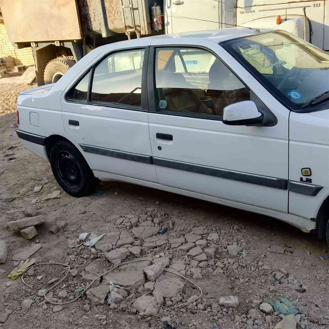 سلام عليكم بيجو 2016 بيهه صبغ باب خلفي وره العبري مكينه تنقص بيهه ملاحضات بسمي تحويل ثاني يوم بكاني مدينه الصدر رقم *********** السعر 35او بيهه مجال انتصال فقط مامتواجد على فيس
