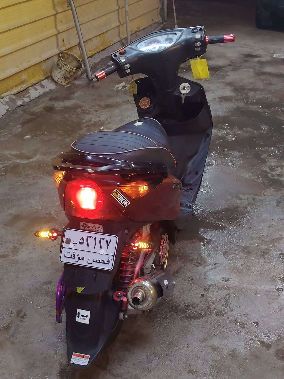 السلام عليكم دراجه ثعلب مزود للبيع
داجة ثعلب فول تزويد 
كلجات رياضي اصلي
دبل خلفي امامي اصلي
قبق فلاوين اصلي
ويل كاب نجمة اصلي
تايرات جيلاتين امامي خلفي
يدات بريك اصلي
صالنصة اصلي
قبق بانزين اصلي
مكاني:الغزالية
رقمي:***********
